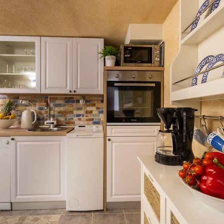 Apartman Verbenia Vrbnik Eksteriør bilde